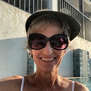 Meet your Posher, Tracey